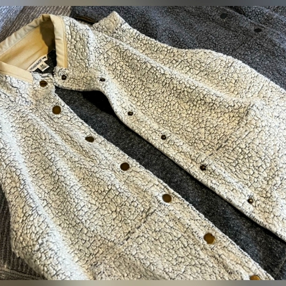Toad & Co Sheridan Sherpa vest